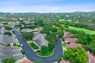 18 Tourney Ln, The Hills, TX 78738 - Photo 2