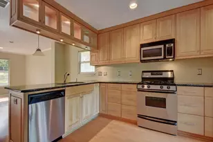 3200 Maywood Ave, Austin, TX 78703 - Photo 10