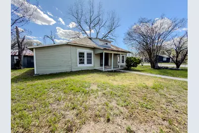 302 E Crockett Street, Luling, TX 78648 - Photo 2