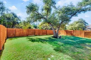 305 Terra Mnr Trl, Georgetown, TX 78628 - Photo 32