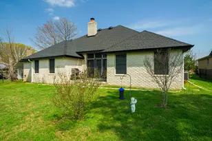 415 St Andrews St, Meadowlakes, TX 78654 - Photo 34