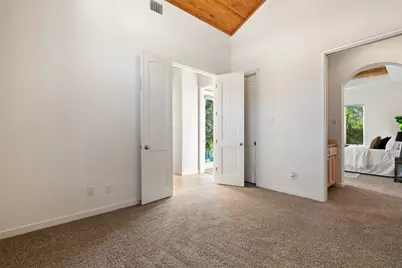125 Clubhouse Drive, Lakeway, TX 78734 - Photo 24