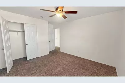 133 S Langtry Lane, Jarrell, TX 76537 - Photo 14