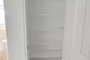 133 S Langtry Ln, Jarrell, TX 76537 - Photo 18