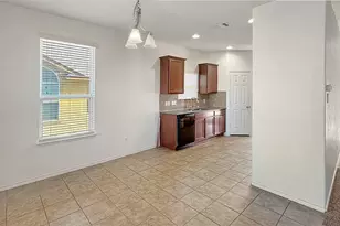 133 S Langtry Ln, Jarrell, TX 76537 - Photo 22