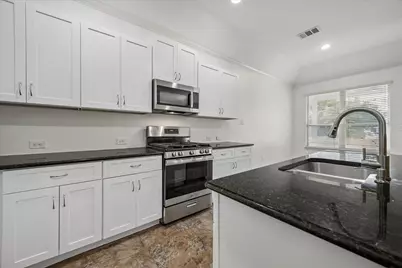 19701 Maiden Grass Drive, Pflugerville, TX 78660 - Photo 10