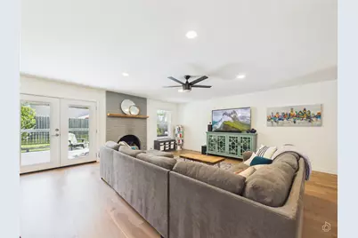 2706 Grennock Drive, Austin, TX 78745 - Photo 10