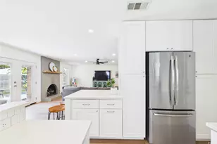 2706 Grennock Dr, Austin, TX 78745 - Photo 16