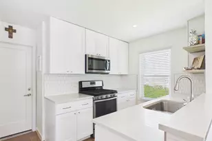 2706 Grennock Dr, Austin, TX 78745 - Photo 12