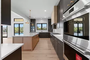 1006 Flint Ridge Trail, Georgetown, TX 78628 - Photo 8