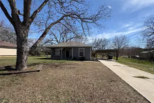 601 Valley St, San Marcos, TX 78666 - Photo 2