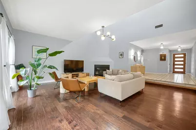 10511 Tweedsmuir Drive, Austin, TX 78750 - Photo 14