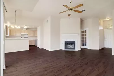202 Quail Circle, Hutto, TX 78634 - Photo 6