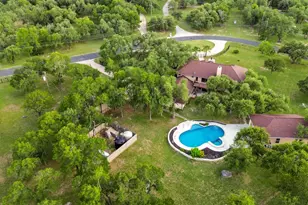 176 Logan Ranch Rd, Georgetown, TX 78628 - Photo 2