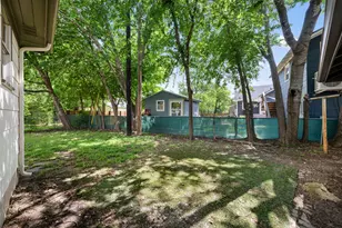 1711 S Main St, Georgetown, TX 78626 - Photo 34