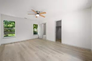 1711 S Main St, Georgetown, TX 78626 - Photo 18