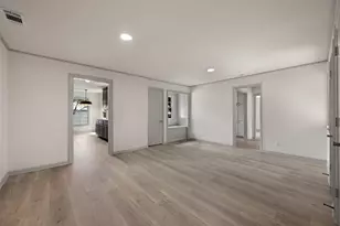 1711 S Main St, Georgetown, TX 78626 - Photo 10