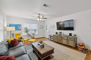 902 Mansell Ave, Austin, TX 78702 - Photo 6