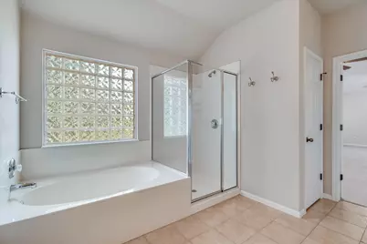 4029 Lake Edge Way, Pflugerville, TX 78660 - Photo 16