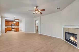 4029 Lake Edge Way, Pflugerville, TX 78660 - Photo 8