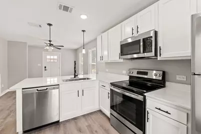 20 Tate Lane #118, Round Rock, TX 78665 - Photo 2