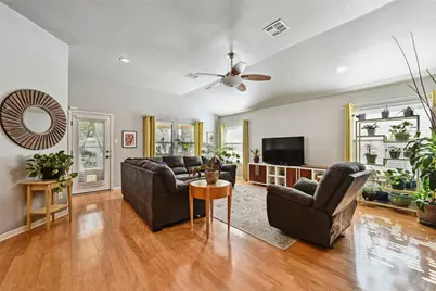 932 Great Sand Dunes Avenue, Pflugerville, TX 78660 - Photo 12