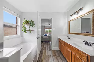 119 Salado Dr, Kyle, TX 78640 - Photo 6