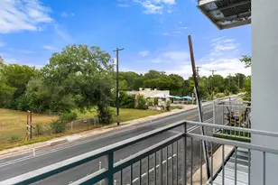 2931 E 12th St, Austin, TX 78702 - Photo 22