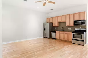 2931 E 12th St, Austin, TX 78702 - Photo 8