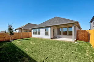 113 Malibu, Hutto, TX 78634 - Photo 18