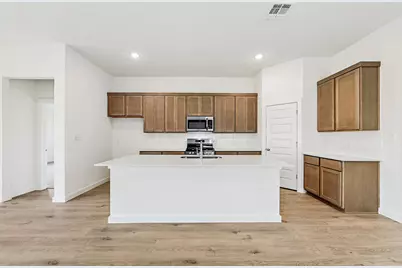 113 Malibu, Hutto, TX 78634 - Photo 12