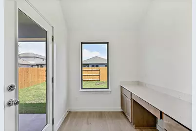 113 Malibu, Hutto, TX 78634 - Photo 10