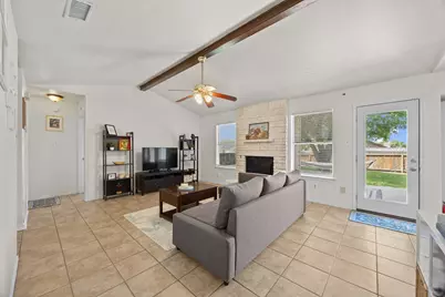 1006 Edgerly Lane, Pflugerville, TX 78660 - Photo 4