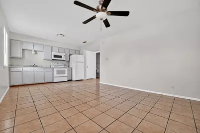 306 Calhoun Drive, Rockdale, TX 76567 - Photo 8