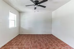 306 Calhoun Dr, Rockdale, TX 76567 - Photo 20