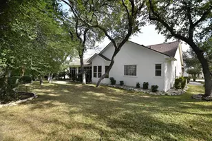 226 Whispering Wind Dr, Georgetown, TX 78633 - Photo 28