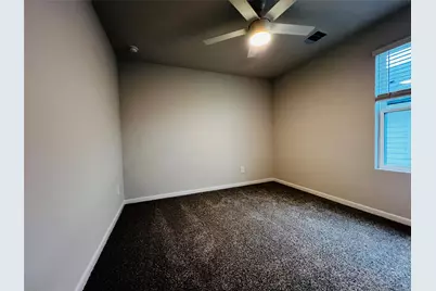 315 Darwin Place, Lockhart, TX 78644 - Photo 10