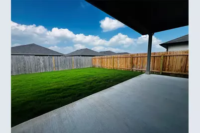 315 Darwin Place, Lockhart, TX 78644 - Photo 16