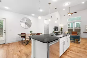 2307 Hermia St, Austin, TX 78741 - Photo 16
