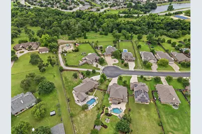 1126 Enclave Way, Hutto, TX 78634 - Photo 36