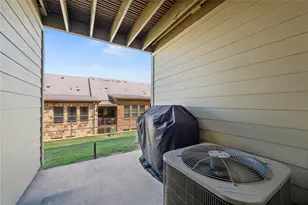 1201 Highknoll Ln, Georgetown, TX 78628 - Photo 12