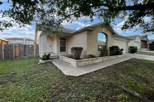 2324 Pearson Way, Round Rock, TX 78665 - Photo 2