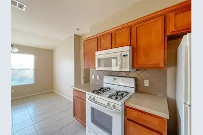 2324 Pearson Way, Round Rock, TX 78665 - Photo 6