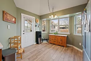 1808 Cedarlawn St, Taylor, TX 76574 - Photo 8