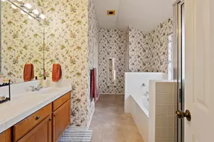 1808 Cedarlawn St, Taylor, TX 76574 - Photo 14