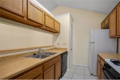 12213 Tyson Cove #B, Austin, TX 78758 - Photo 8