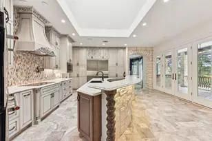 142 Llano Ct, Cedar Creek, TX 78612 - Photo 8