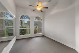 142 Llano Ct, Cedar Creek, TX 78612 - Photo 18