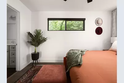 2501 E 11th Street #1, Austin, TX 78702 - Photo 20