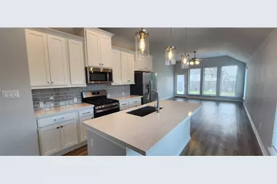 360 Banyon Drive, Liberty Hill, TX 78642 - Photo 8